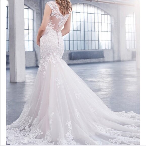 New Martin Thornburg, Alanis - Picture 4 of 5